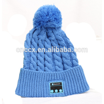 PK18ST023 neueste Design Mode stricken Frauen Pompon Beanie mit drahtlosen Kopfhörer